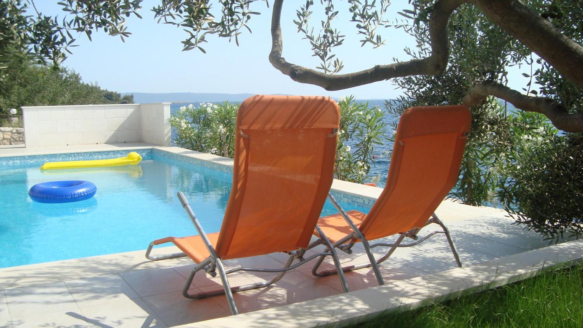Apartments Niana With Heated Seawater Swimingpool Donji Okrug  المظهر الخارجي الصورة