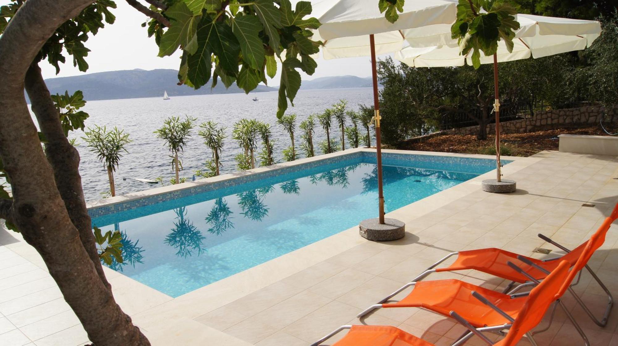 Apartments Niana With Heated Seawater Swimingpool Donji Okrug  المظهر الخارجي الصورة