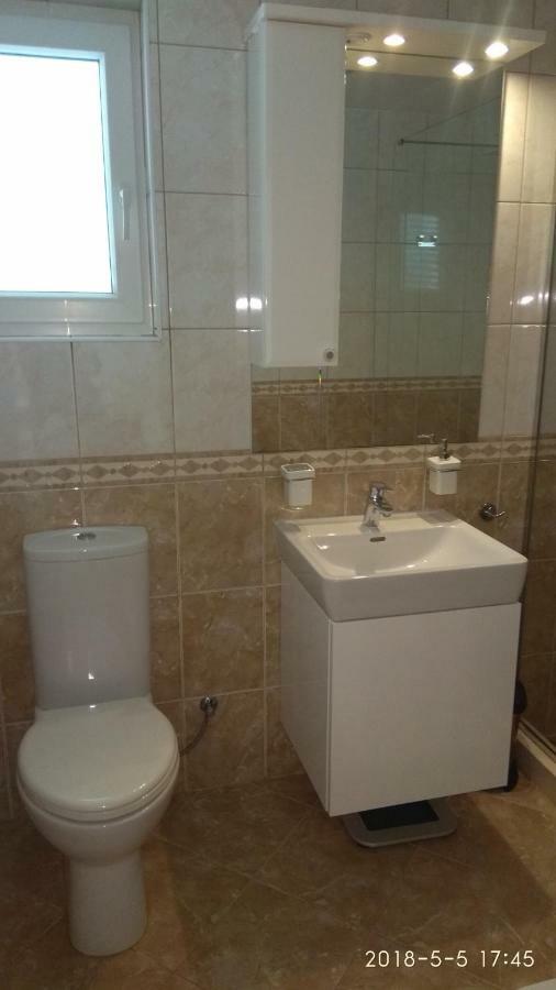 Apartments Niana With Heated Seawater Swimingpool Donji Okrug  المظهر الخارجي الصورة