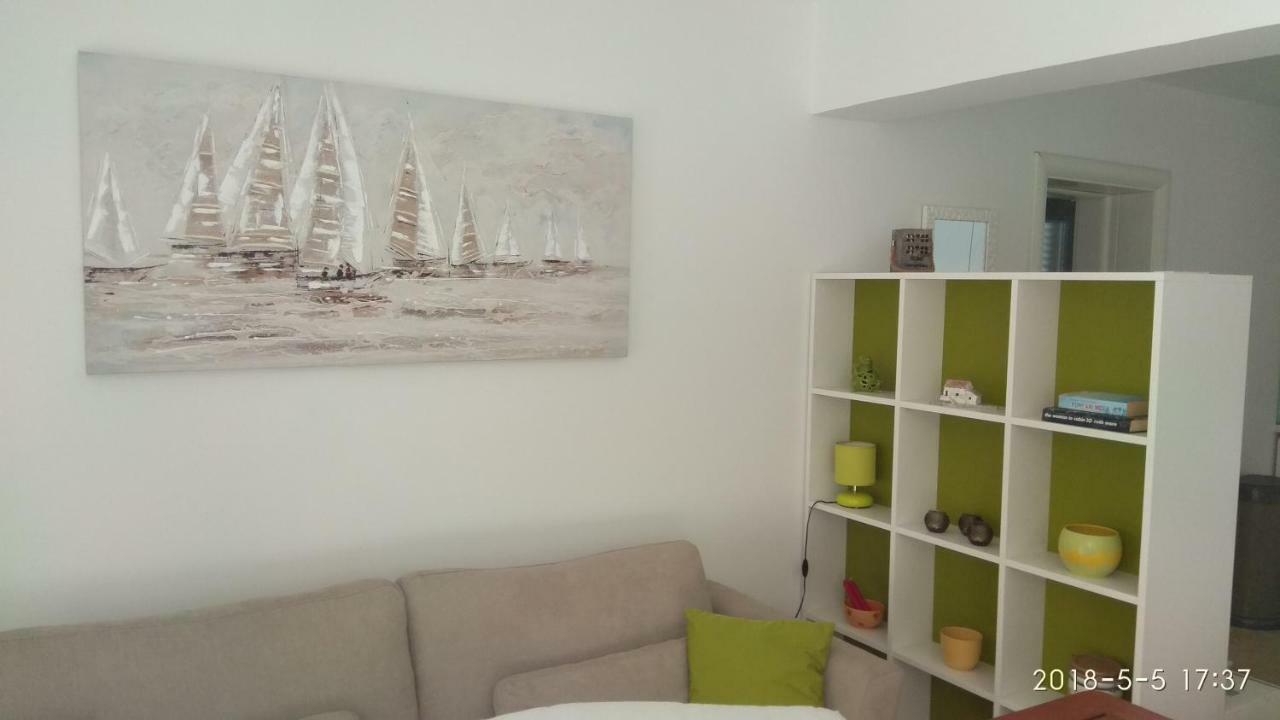 Apartments Niana With Heated Seawater Swimingpool Donji Okrug  المظهر الخارجي الصورة